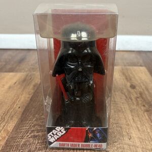 Vintage Funko Star Wars Darth Vader Wacky Wobbler Series 1 Bobble Head Retired